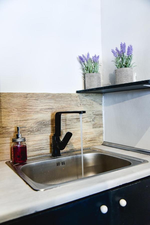 Home Plus Psirri Apartment أثينا المظهر الخارجي الصورة
